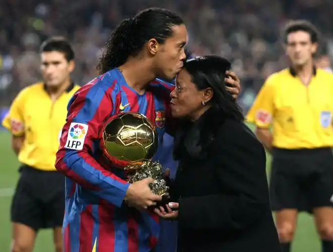 国安冬训火 国安冬训火